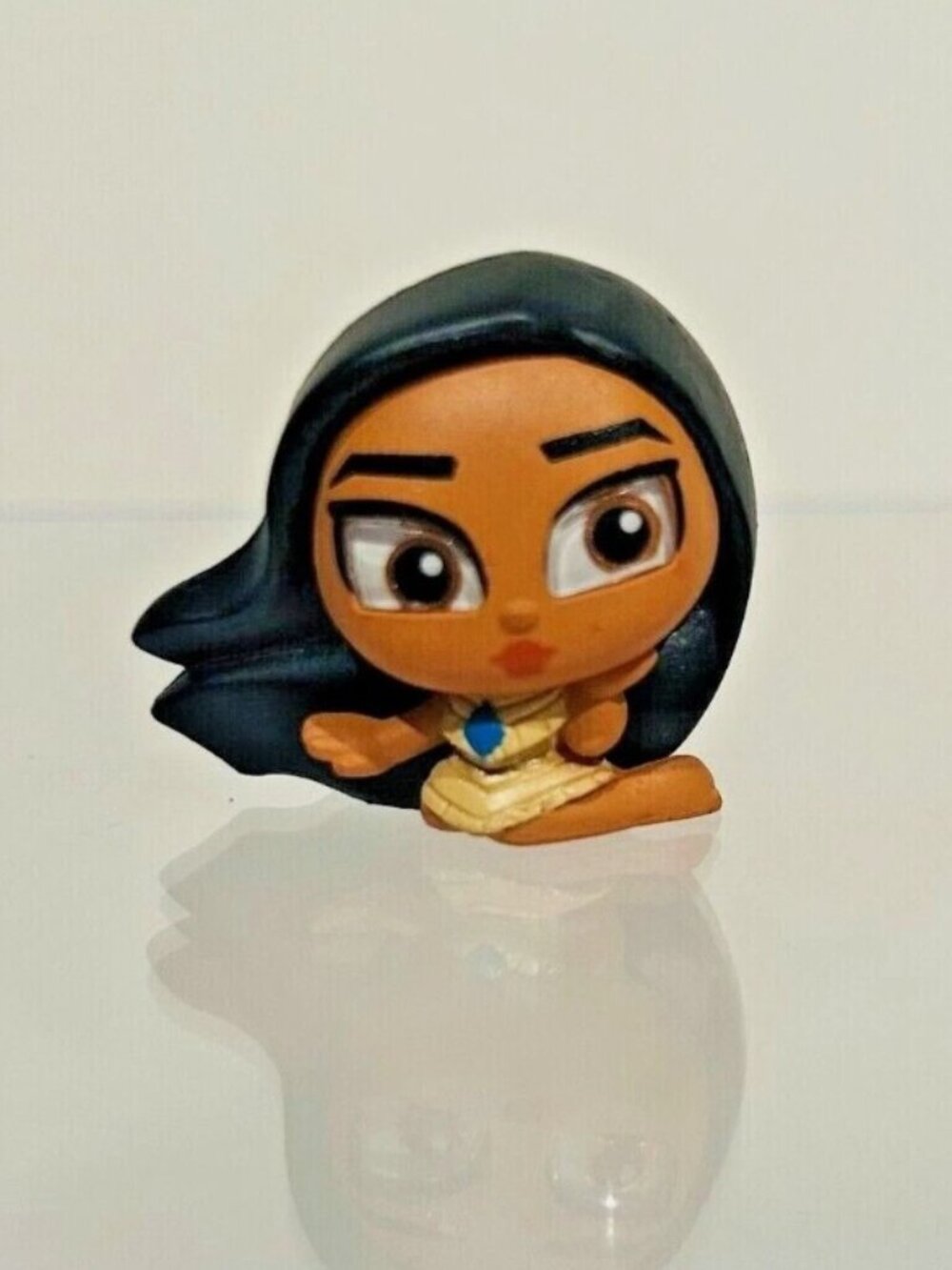 Series 10 Pocahontas Kneel Disney Doorables